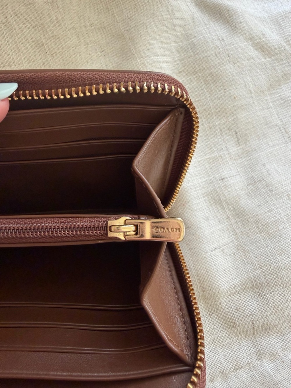 Coach Brown Signature Accordian Zip Wallet - Picture 11 of 12